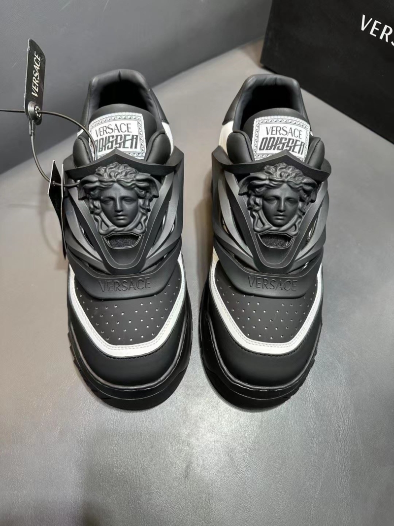 Givenchy Sneakers